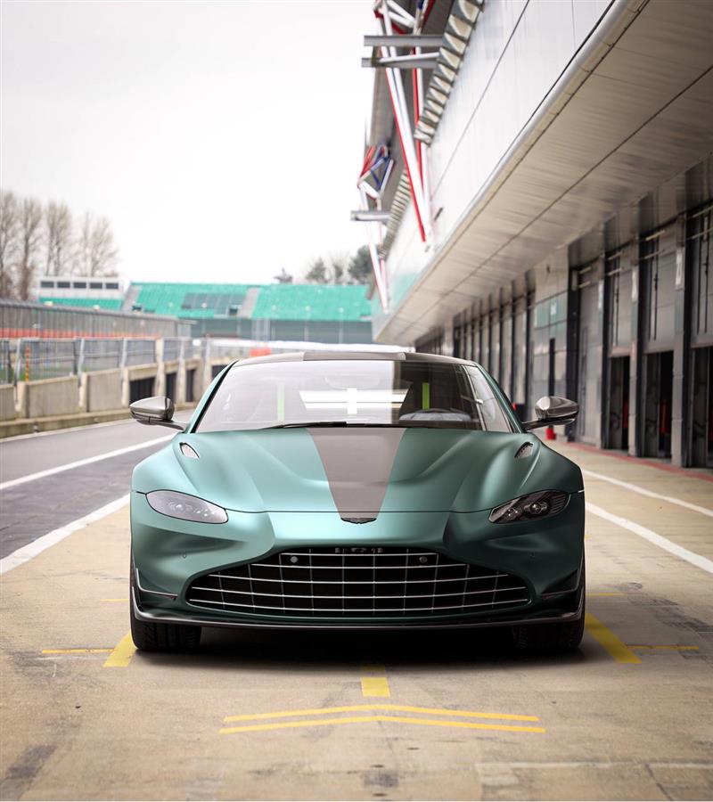2021 Aston Martin Vantage F1